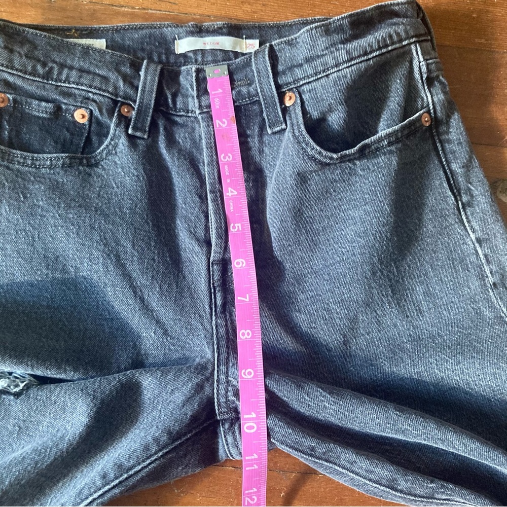 Levi’s Wedgie 25 - Picture 8 of 10